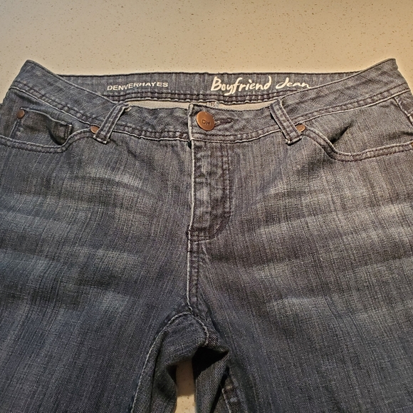 Boyfriend Jeans - Picture 6 of 7